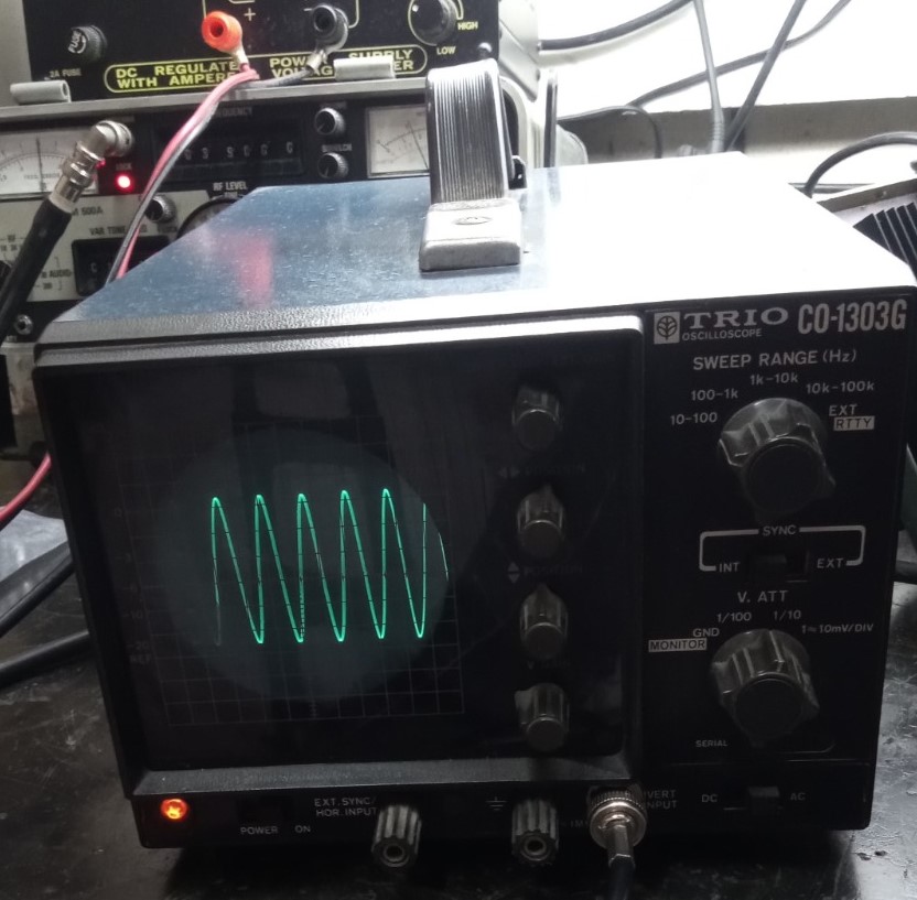 Monitor, Osciloscopio Trio CO-1303G